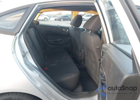 2015 Ford Fiesta Se z USA, uszkodzony, nr VIN 3FADP4BJ6FM152869